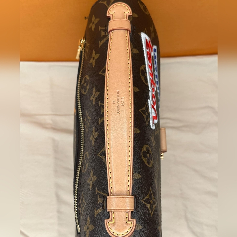 Louis Vuitton Brown Monogram Women's Bag - Picture 15 of 16